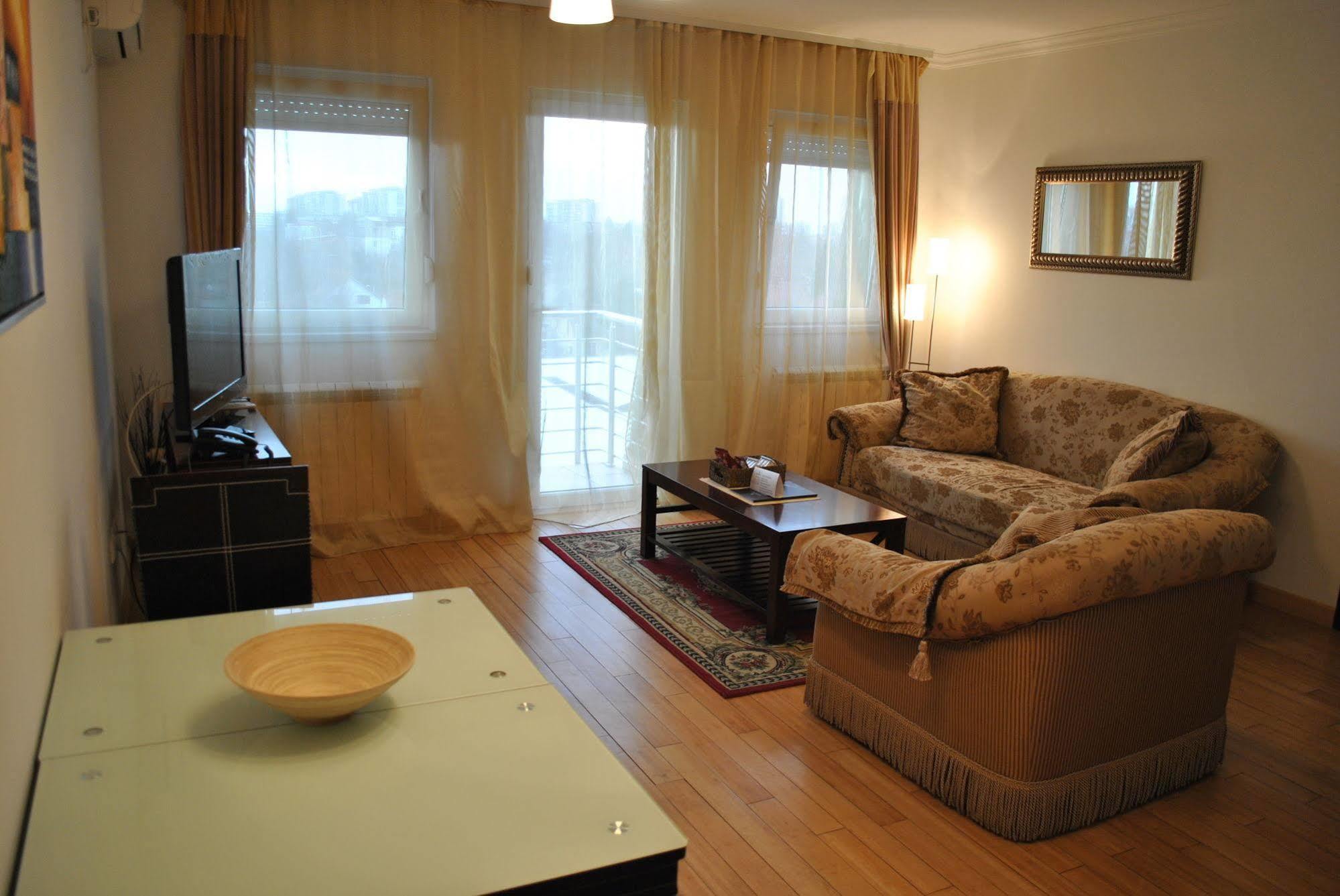 Residence Apartments Beograd Bagian luar foto